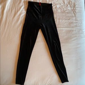 Spanx velvet leggings